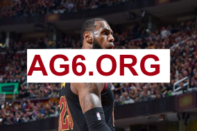 湖人伤情：詹姆斯和克勒贝尔明天对阵尼克斯出战存疑